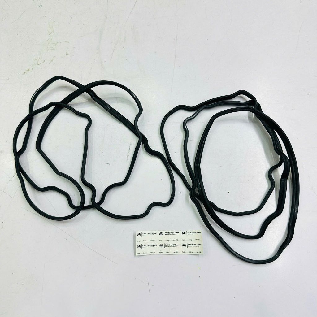 Bộ gioăng dàn (giàn) cò Trái/Phải Lexus LX570, GX460, Land Cruiser máy 1UR, 3UR đời 2007 - 2020. Hàng Japan. Mã 1121338020, 1121438010 (1 đôi)