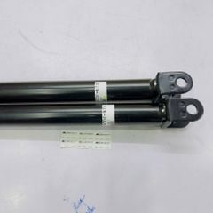 Giảm xóc sau (phuộc nhún sau) Nissan Teana J31, J32 đời 2008 - 2014. Hàng Showa thay 1 đôi bảo hành 12 tháng động cơ 2.0L, 2.5L. Mã 56210JN00C ( 1 cây )