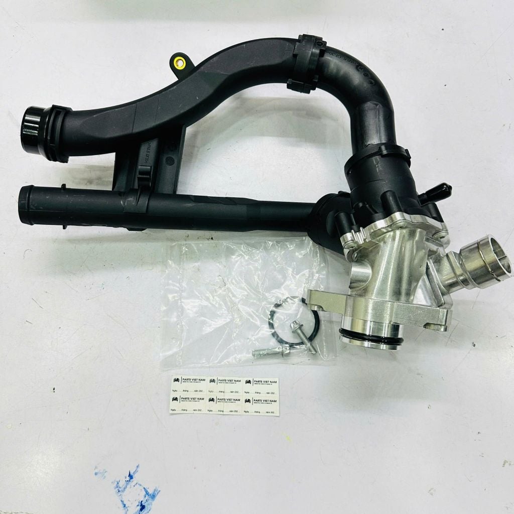 Van hằng nhiệt cổ nhôm (Bản nâng cấp) Mercedes W205 C200 C300 W213 E200, E300, X253 GLC 200, GLC 250, GLC 300 đời 2014 - 2021. Động cơ M274 2.0T. Hàng OEM. Mã A2742000715