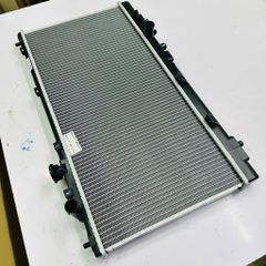 Két nước làm mát động cơ Ford Laser 1.6, Mazda 323, Premacy số sàn (MT) đời 2000 - 2005. Hàng Tongshin Taiwan, tản nhiệt nhôm. Mã B6FN15200, B6BF15200G, BPD315200H