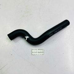 Ống cao su két nước trên, ống nước trên cho Ford Laser 1.6, Mazda 323 đời 1999-2005. Hàng OEM chất lượng, bền bỉ, chống nứt vỡ. Mã ZL0115186, ZL01-15-186