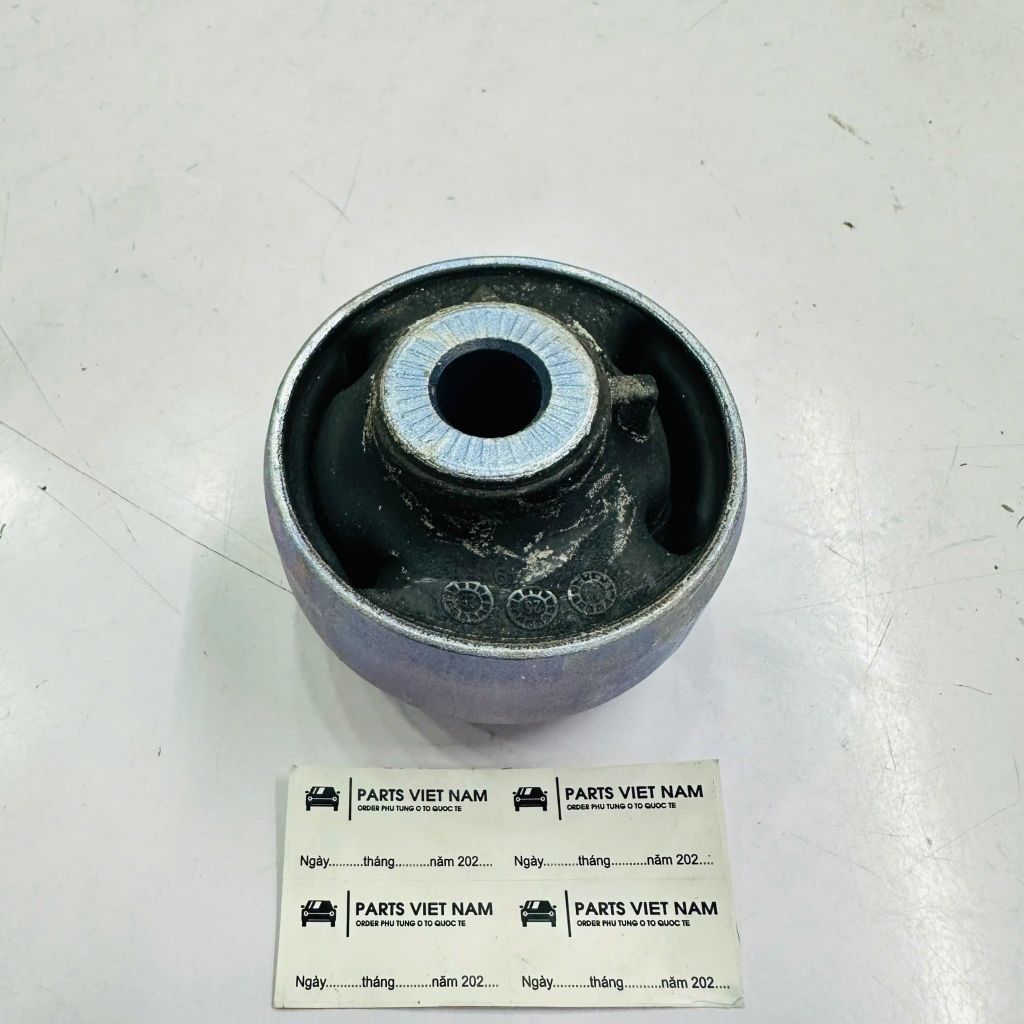 Cao su càng A quả đầu càng Audi A1 A3, Q2, Q3, Volkswagen Polo Arteon Golf, Passat, Jetta, Tiguan, Touran đời 2012 - 2024. Hàng OEM chất lượng cao. Mã 5Q0407183E 5Q0407183K 5Q0407183K 5Q0407183L 5Q0407183L 5Q0407183L 5Q0407183M