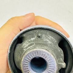 Cao su càng A quả đầu càng Audi A1 A3, Q2, Q3, Volkswagen Polo Arteon Golf, Passat, Jetta, Tiguan, Touran đời 2012 - 2024. Hàng OEM chất lượng cao. Mã 5Q0407183E 5Q0407183K 5Q0407183K 5Q0407183L 5Q0407183L 5Q0407183L 5Q0407183M