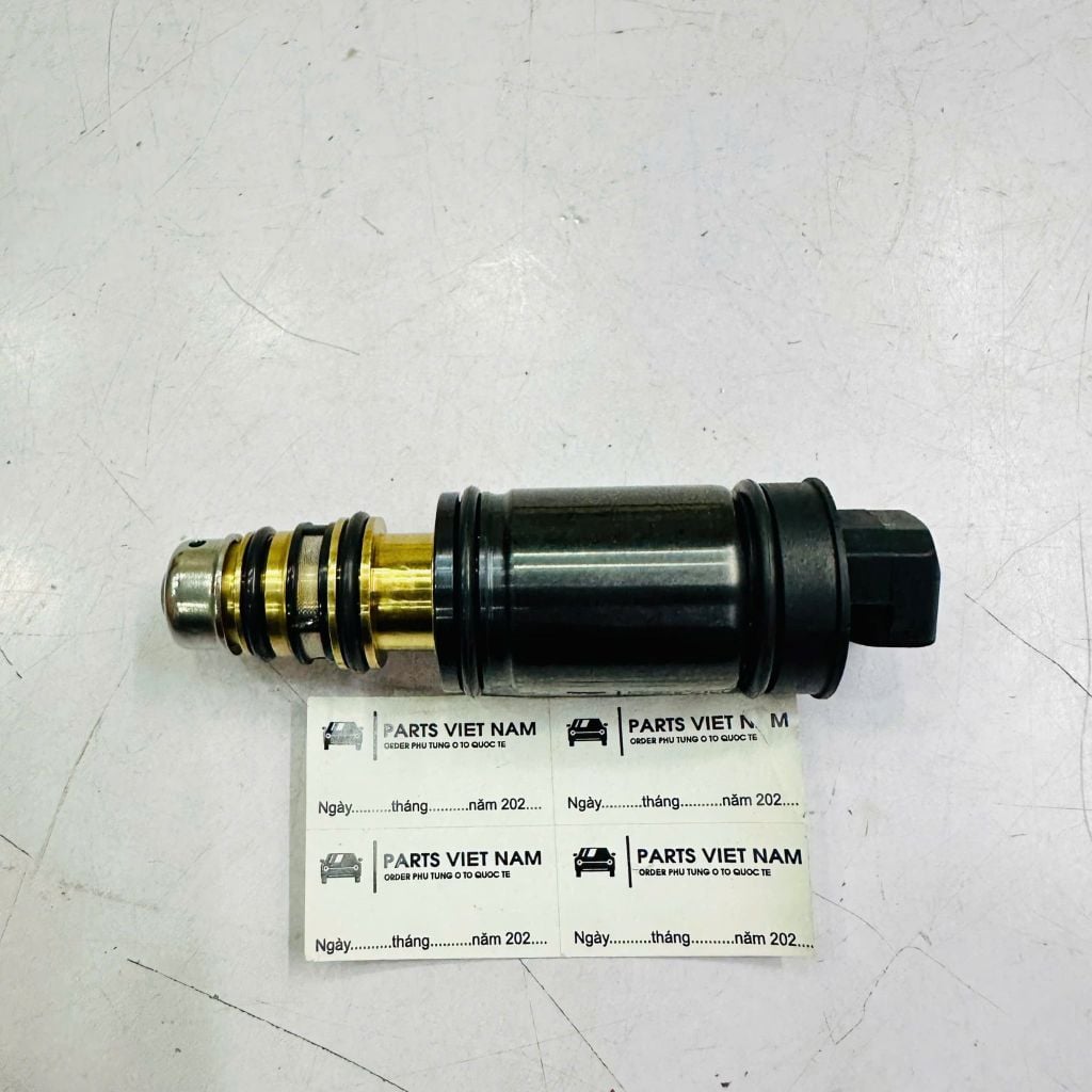 Van đuôi lốc lạnh (Van điện) Mercedes S550, S400 W222, S63 AMG đờ 2014 - 2015. Lốc Denso 7SEU17C hàng cao cấp. Dùng cho mã lốc A0008306900, A0008306800, A0008306500
