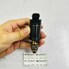 Van đuôi lốc lạnh (Van điện) Mercedes S550, S400 W222, S63 AMG đờ 2014 - 2015. Lốc Denso 7SEU17C hàng cao cấp. Dùng cho mã lốc A0008306900, A0008306800, A0008306500