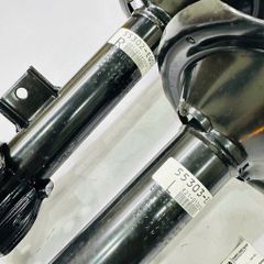 Giảm xóc trước, phuộc trước Nissan XTrail T30 đời 2001 - 2007. Hàng Showa Japan. Mã 543028H725 (RH), 543038H725 (LH) ( 1 cây )