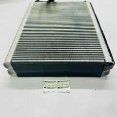 Dàn (giàn) lạnh điều hòa Porsche Macan, Audi Q5, A4, A5 (B8) đời 2008 -2024. Hàng OEM Behr China. Mã 95B898030, 8T1898191B, 8K1898191A, 8K1898967A
