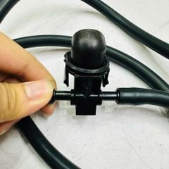 Cụm ống vòi phun nước rửa kính trước (bản không sấy) Mercedes E-Class W212 2009-2016, C-Class W204. Hàng OEM chất lượng cao. Mã 2128600792, A2128600792, 2048601692