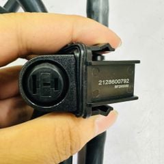 Cụm ống vòi phun nước rửa kính trước (bản không sấy) Mercedes E-Class W212 2009-2016, C-Class W204. Hàng OEM chất lượng cao. Mã 2128600792, A2128600792, 2048601692