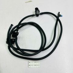 Cụm ống vòi phun nước rửa kính trước (bản không sấy) Mercedes E-Class W212 2009-2016, C-Class W204. Hàng OEM chất lượng cao. Mã 2128600792, A2128600792, 2048601692