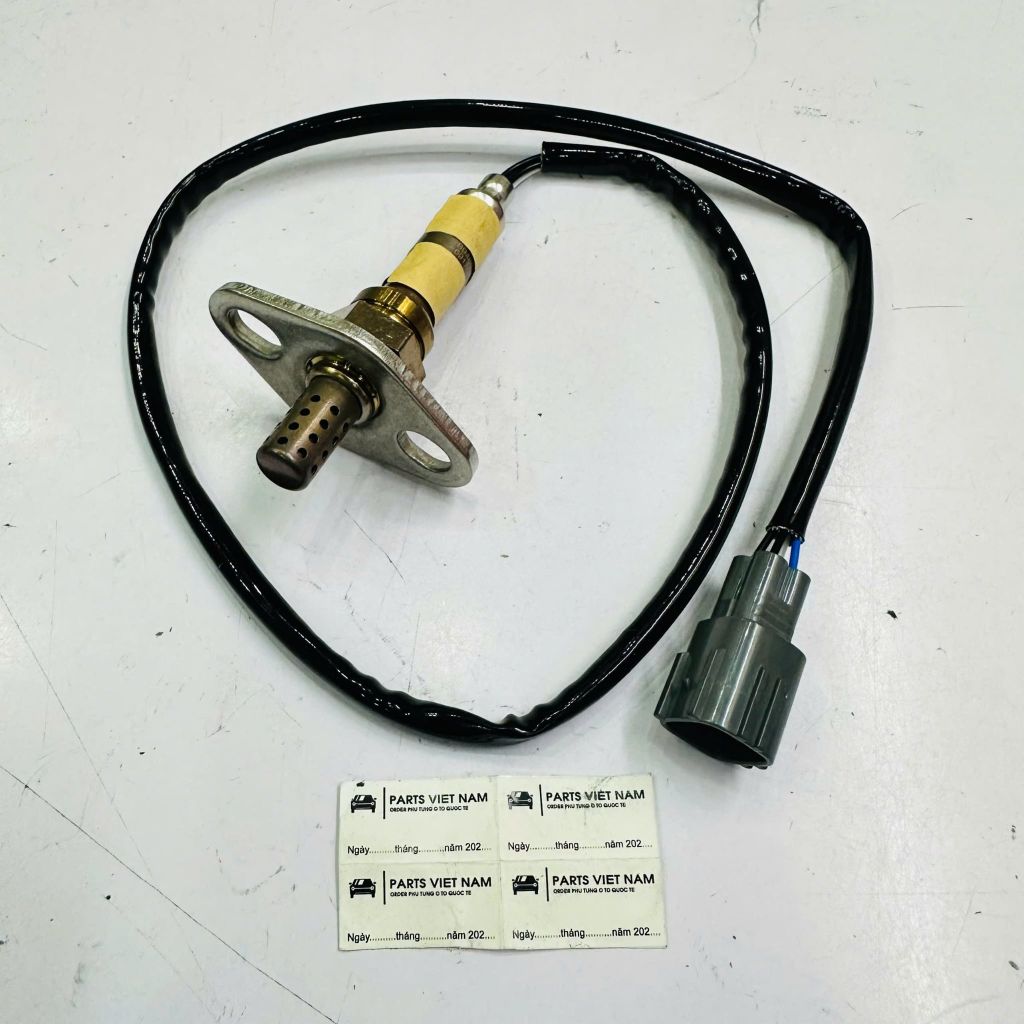 Cảm biến oxy dưới Lexus LX470, Toyota Land Cruiser 4.7 động cơ 2UZ đời 1998 - 2007. Hàng cao cấp. Động cơ 2UZ-FE. Mã 8946569175, 89465-69175