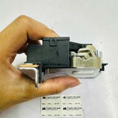 Cảm biến cọc âm bình ắc quy Mercedes Benz A W176, B W246, W242, C W205, E W213, CLA C117, X177, GLA X156, GLC X253 Class. Hàng xịn Mer. Mã A2469069600, A2469068601, A2469067901