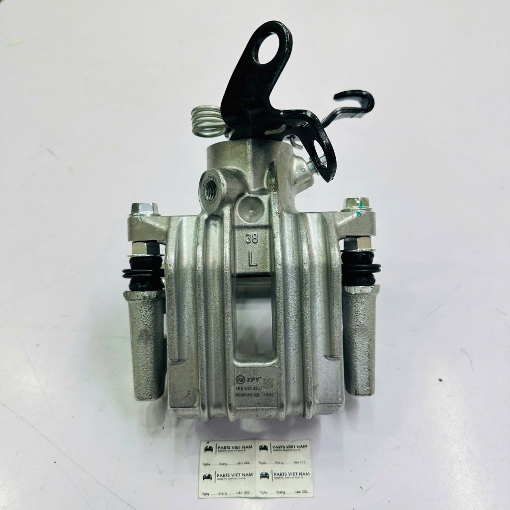 Cụm phanh sau trái / phải (Brake Caliper) Audi A3, Volkswagen Golf, Jetta, Scirocco, Beetle đời 2003 - 2022. Hàng OEM China đặt 4 - 6  ngày. Mã 1K0615423J, 1K0615423A, 1K0615423D (Trái), 1K0615424J, 1K0615424A, 1K0615424D (Phải)