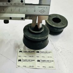 Cao su chân giảm xóc sau Nissan Navara D40, NP300 đời 2008 - 2019. Hàng Pos Thailand 1 giảm xóc có 2 quả dưới. Mã E62004JC2A-CS ( 1 quả )