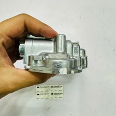 Bơm dầu động cơ (Bơm nhớt) Toyota Corolla Altis 1.6L, 1.8L đời 2001 - 2013. Hàng OEM chất lượng cao, động cơ 1ZZ-FE, 3ZZ-FE. Mã 1510022041, 1510022040, 151000D031, 151000D030