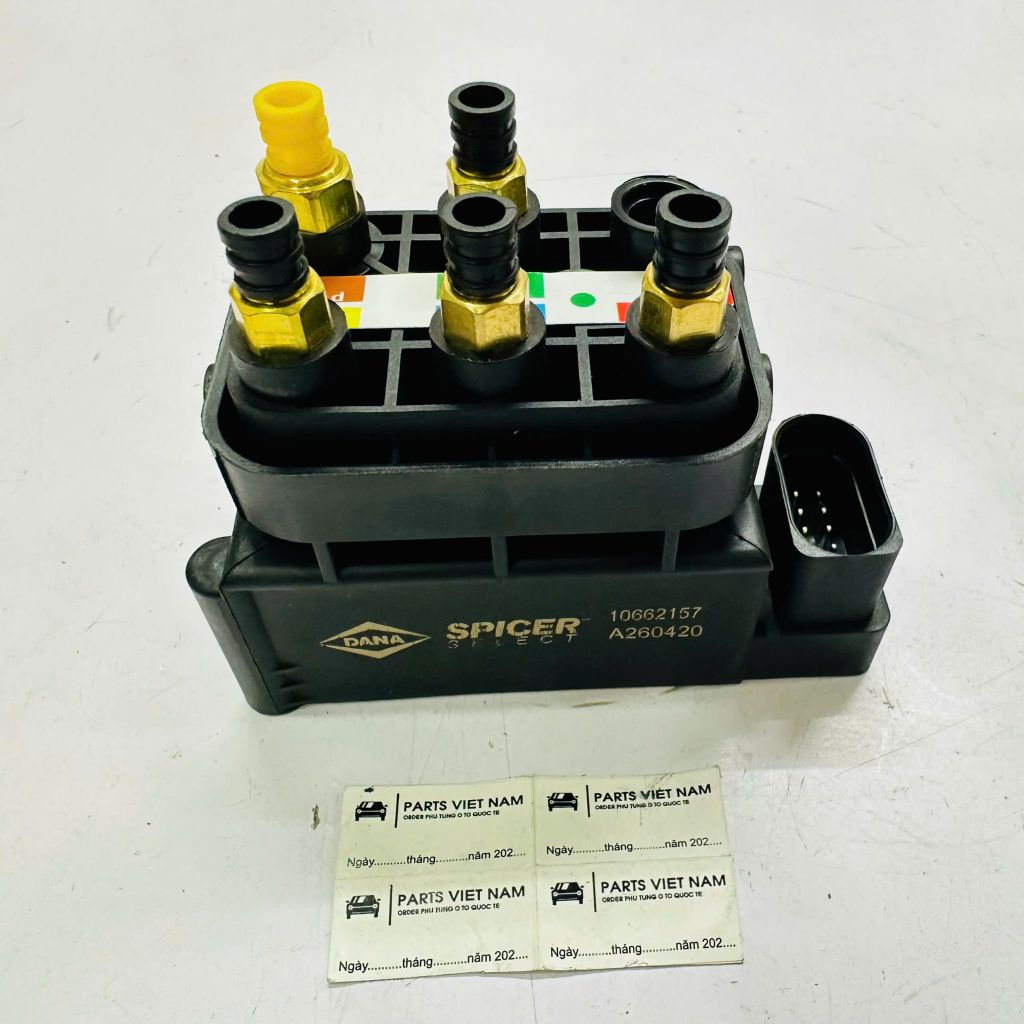 Van chia hơi nâng gầm (Valve Block) Mercedes C200 C300 W205, S350 S400 W222, Maybach đời 2013 - 2023. Hàng OEM Danna. Mã A0993200058