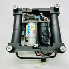 Cụm bơm nâng hạ gầm (Kèm Giá Đỡ) Land Rover Range Rover L322 đời 2002 - 2012. Hàng AMK China đặt 6 - 8 ngày. Mã LR041777