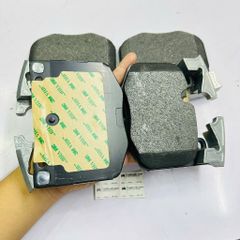 Má phanh trước (Bố thắng trước) BMW 330i, M340i (G20), 520i, 530i, 540i (G30), 730i, 740i, 750is (G11), X3 (G01), X5 (G05). Đời 2017 - 2024. Động cơ B48, B58, N63. Hàng chất lượng cao. Mã 34116888457, 34116874430, 34116889570