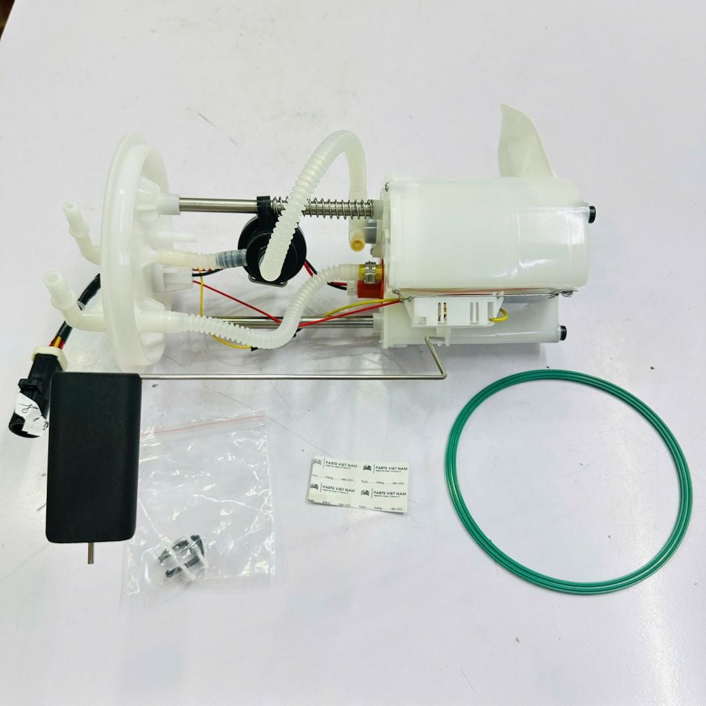 Cụm bơm xăng Ford Escape 2.3. Đời 2002 - 2013. Hàng chất lượng cao bảo hành 3 tháng. Mã YL8Z9H307A