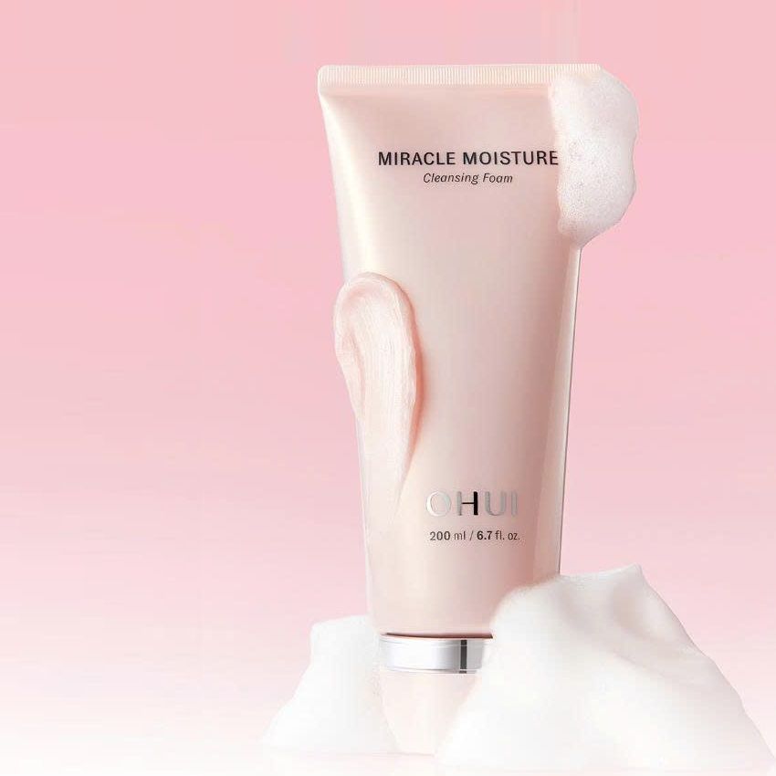 Sữa Rửa Mặt Dưỡng Ẩm Ohui Miracle Moisture Cleansing Foam 200ml