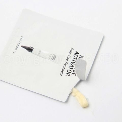 Sample Tinh chất Retinol trẻ hoá da 1.7% Ohui Retinol Reverse Activator Deep line Treatment gói