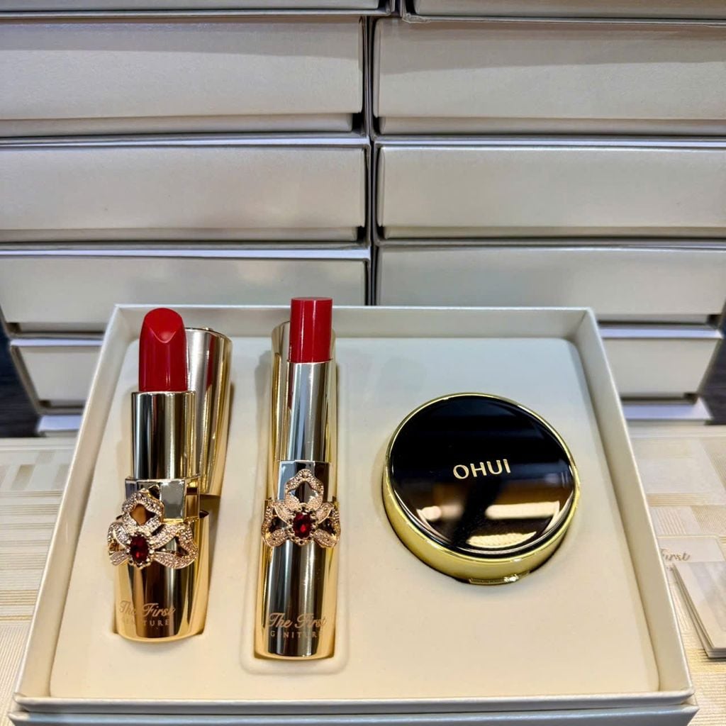 Bộ Son Dưỡng Và Son Lì Tặng Cushion Ohui The First Geniture Lipstick & Lipbalm Duo Special Set