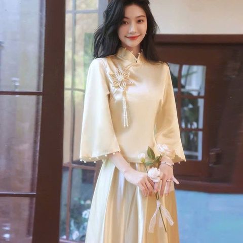  SET ÁO VÀ CHÂN VÁY LỤA VÀNG 