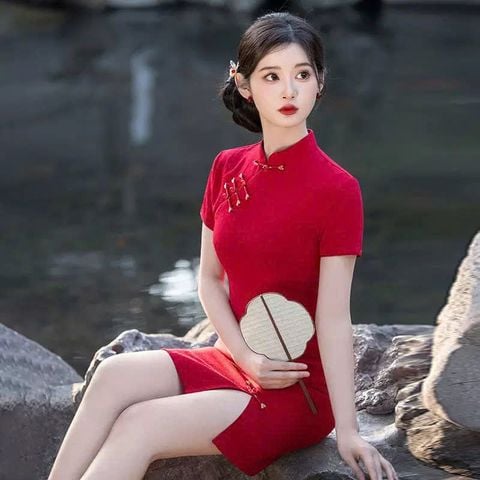  SƯỜN XÁM NGẮN CẨM YÊN 