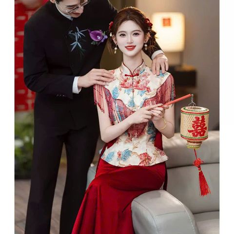  HỒNG CẨN NGHI 