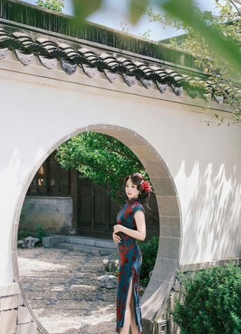  SƯỜN XÁM LỬNG LAM ĐÀO 