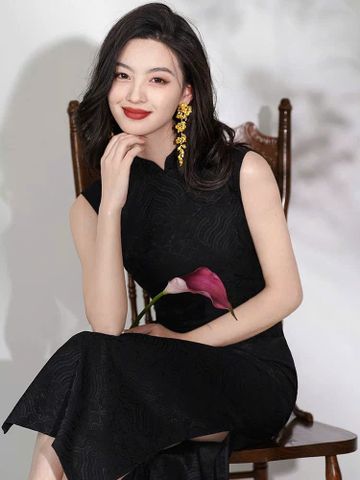  SƯỜN XÁM LỬNG HUYỀN TÂM 