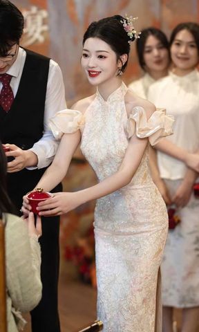  SƯỜN XÁM YẾN ANH 