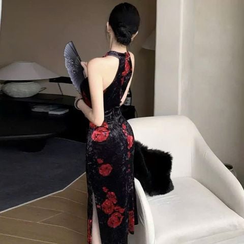  SƯỜN XÁM YẾM LỬNG ĐEN HOA 