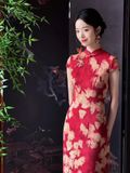  SƯỜN XÁM HOA ĐỎ DÀI 