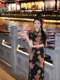  SƯỜN XÁM DÀI TRẦM HOA ẢNH 