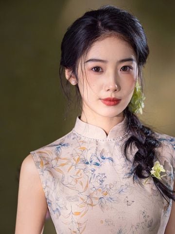  SƯỜN XÁM DÀI TUYẾT NHƯỢC 