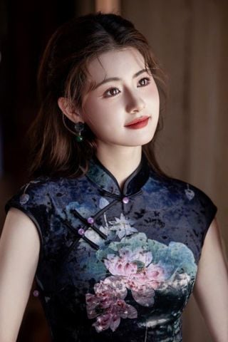  SƯỜN XÁM DÀI NGUYỆT HOA 