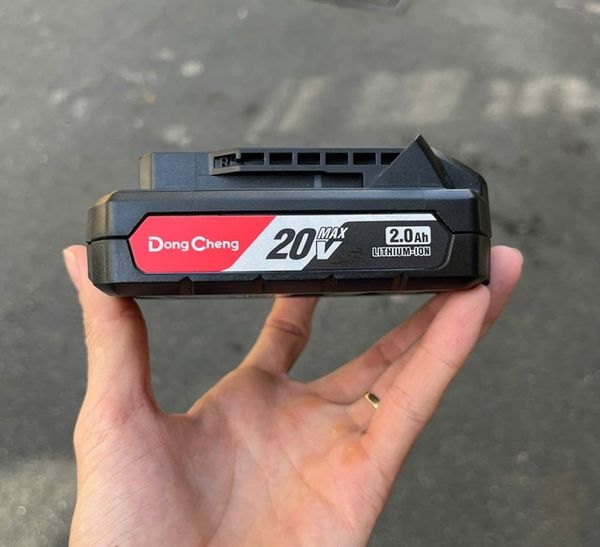 Pin Dongcheng 2.0Ah, Dongcheng, Pin 2A Dongcheng, Pin 2A DCA, Pin 2A DCK, Pin Dùng Chung Cho Máy Dongcheng DCA DCK, Chân Phổ Thông 21V, Pin 2A Total, Pin 2A Ingco.