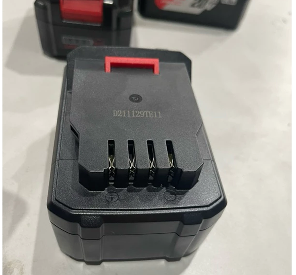Pin Dongcheng 4.0Ah, Pin 4A DCA, Pin 20V 4A Dùng Chung Máy Dongcheng & DCA, Tặng Bộ Chuyển Chân Makita 21V