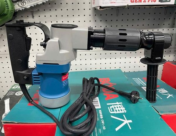 Dongcheng Máy Đục Dongcheng DZG6 Chuyên Đục Bê Tông & Tường Hiệu Quả Cao Cho Công Việc Đục Phá