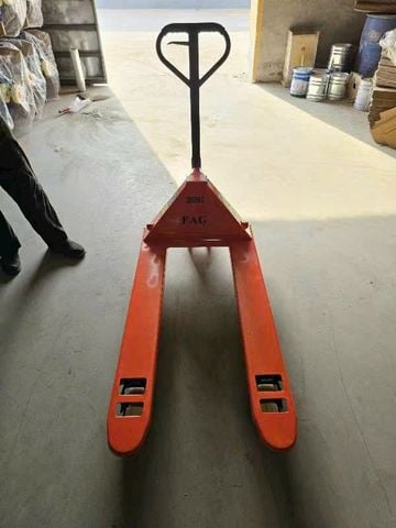 Xe nâng 2 tấn NITTO, Xe nâng tay 2 tấn, Xe nâng hàng 2 tấn, Xe nâng thuỷ lực 2 tấn, Xe nâng Kenbo 2t, Xe nâng hai càng 2 tấn, Xe nâng Palet 2 tấn, Xe nâng Pallet 2 tấn