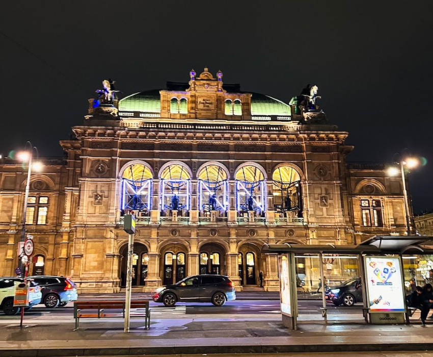  CHÂU ÂU: ĐỨC – SÉC – SLOVAKIA – HUNGARY – ÁO | BAY VIETNAM AIRLINES 