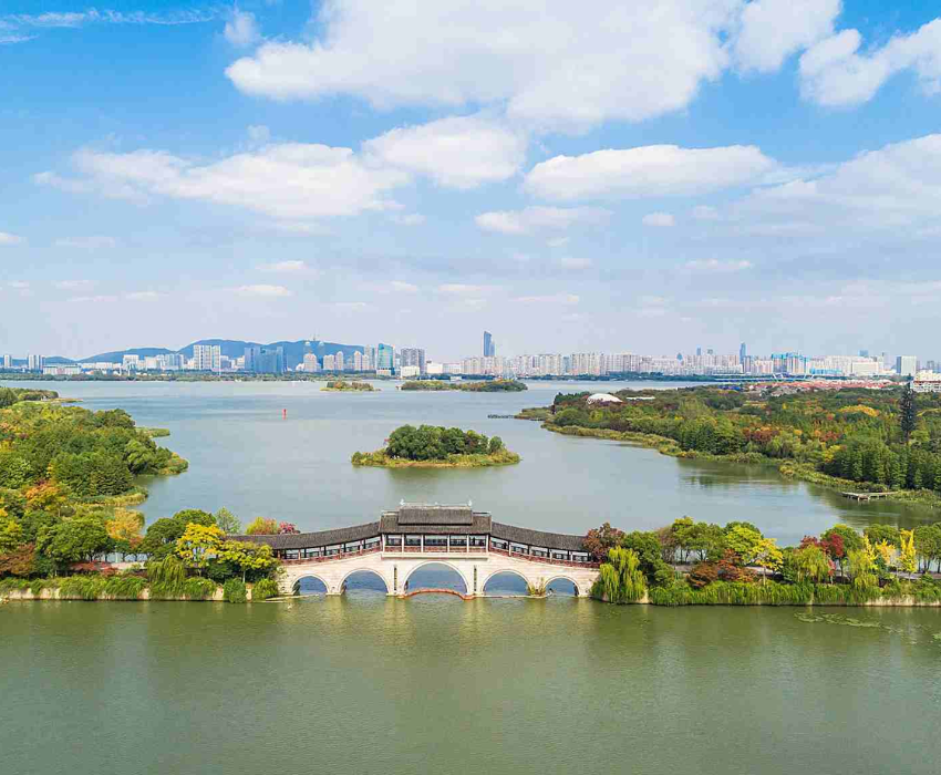  DISNEYLAND - THƯỢNG HẢI – TÔ CHÂU – VÔ TÍCH Ô TRẤN – HÀNG CHÂU 5N4Đ | BAY VIETNAM AIRLINES 