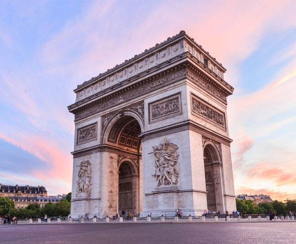  PHÁP – THUỴ SỸ – Ý 10N9Đ  | BAY VIETNAM AIRLINES 