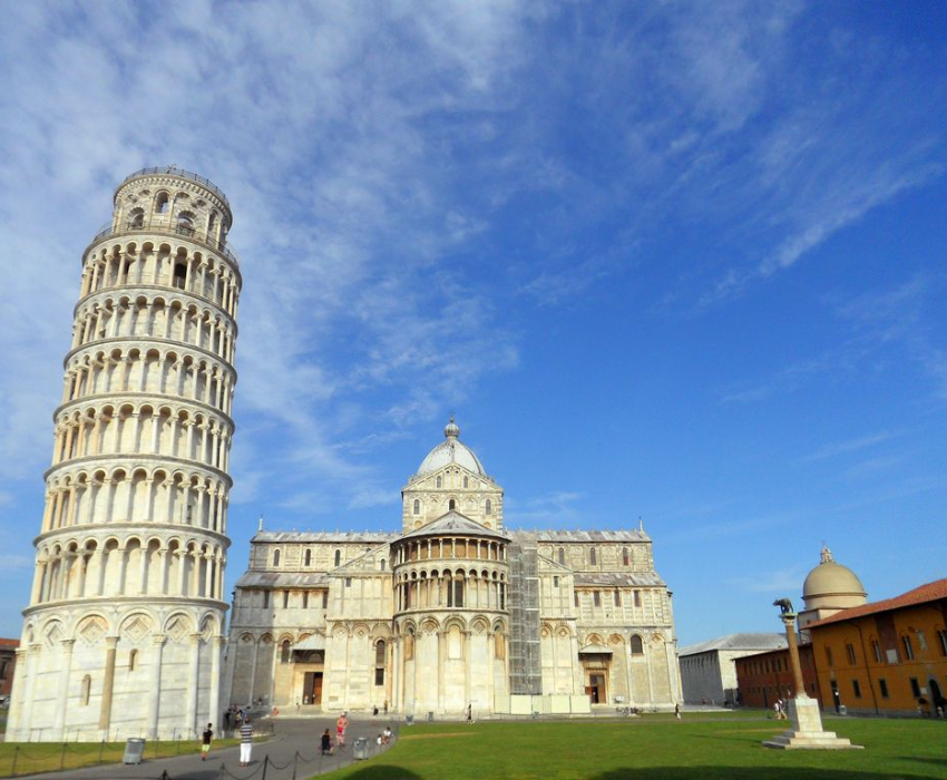  PHÁP – THUỴ SỸ – Ý 10N9Đ  | BAY VIETNAM AIRLINES 