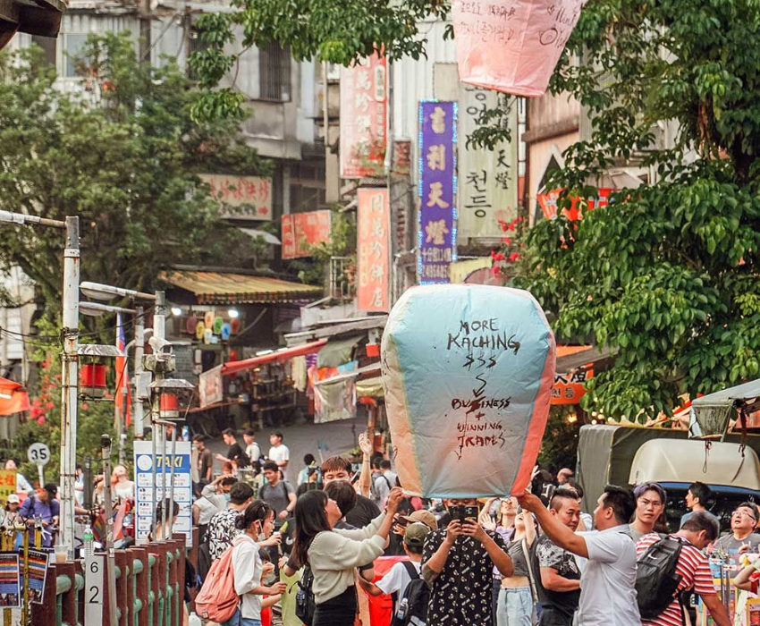  CAO HÙNG – ĐÀI TRUNG – NAM ĐẦU – ĐÀI BẮC 5N4Đ | BAY VIETJET AIR 