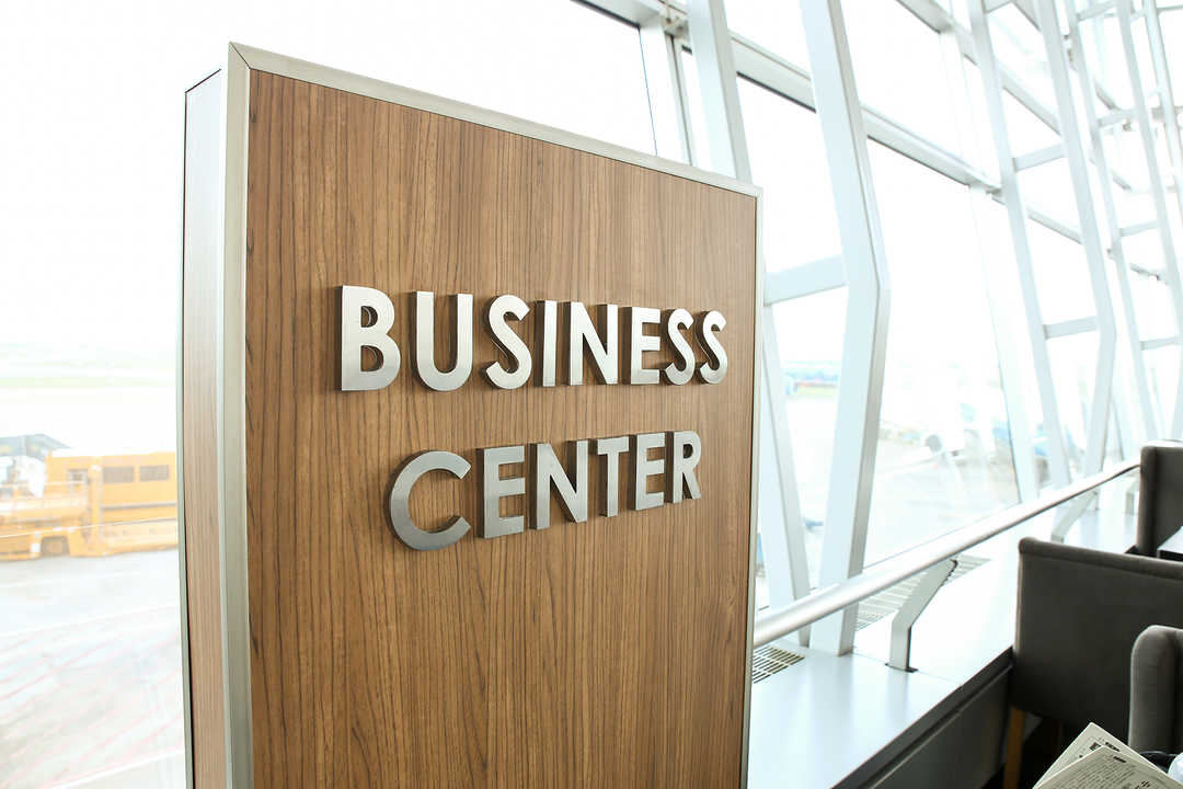  PHÒNG CHỜ ROSE BUSINESS LOUNGE (NHÀ GA T2) 