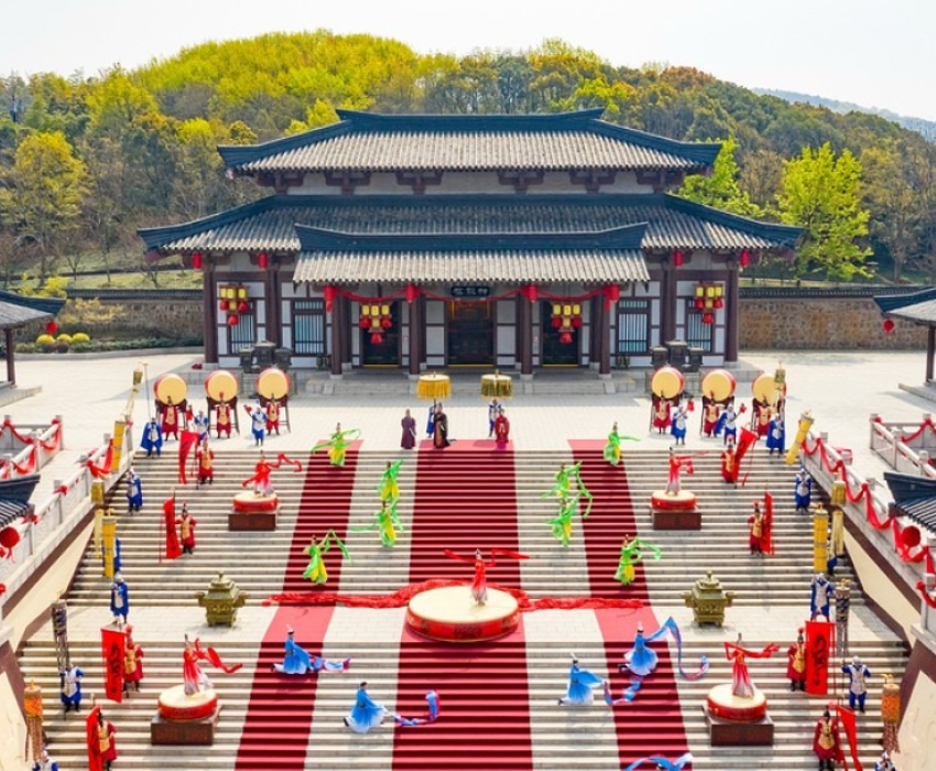  DISNEYLAND - THƯỢNG HẢI – TÔ CHÂU – VÔ TÍCH Ô TRẤN – HÀNG CHÂU 5N4Đ | BAY VIETNAM AIRLINES 