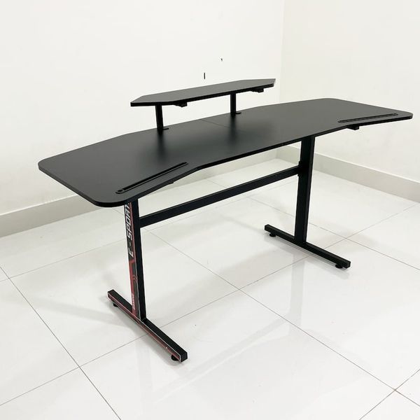 Bàn Gaming Chân Chữ T GM73A