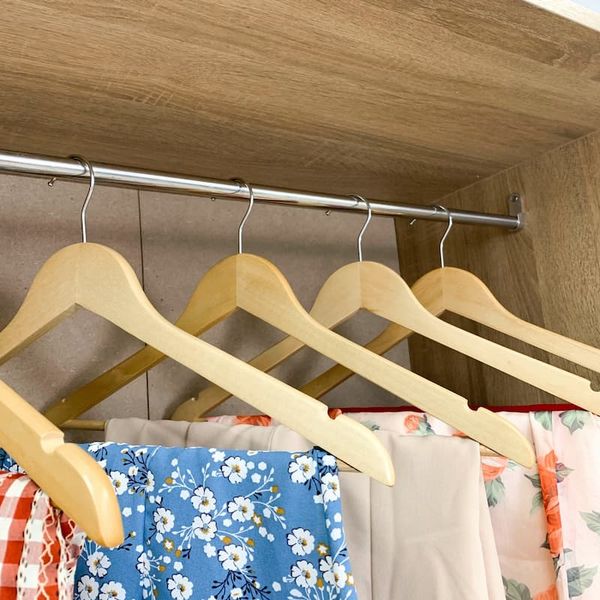 Tủ Quần Áo GAPI Màu Gỗ Phối Trắng - GP129